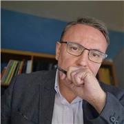Profesor de matemáticas, especializado en primaria y ESO